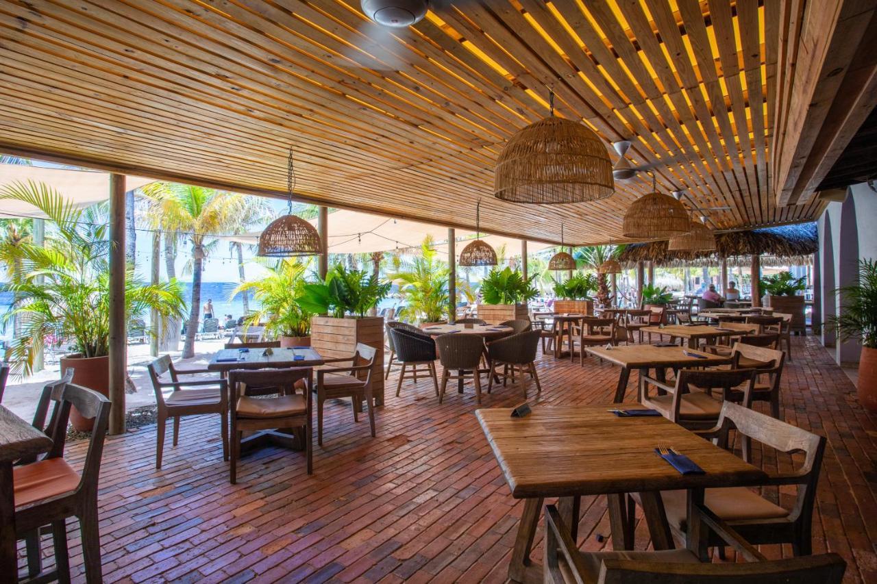 Blue Bay Beach Apartments Bagian luar foto