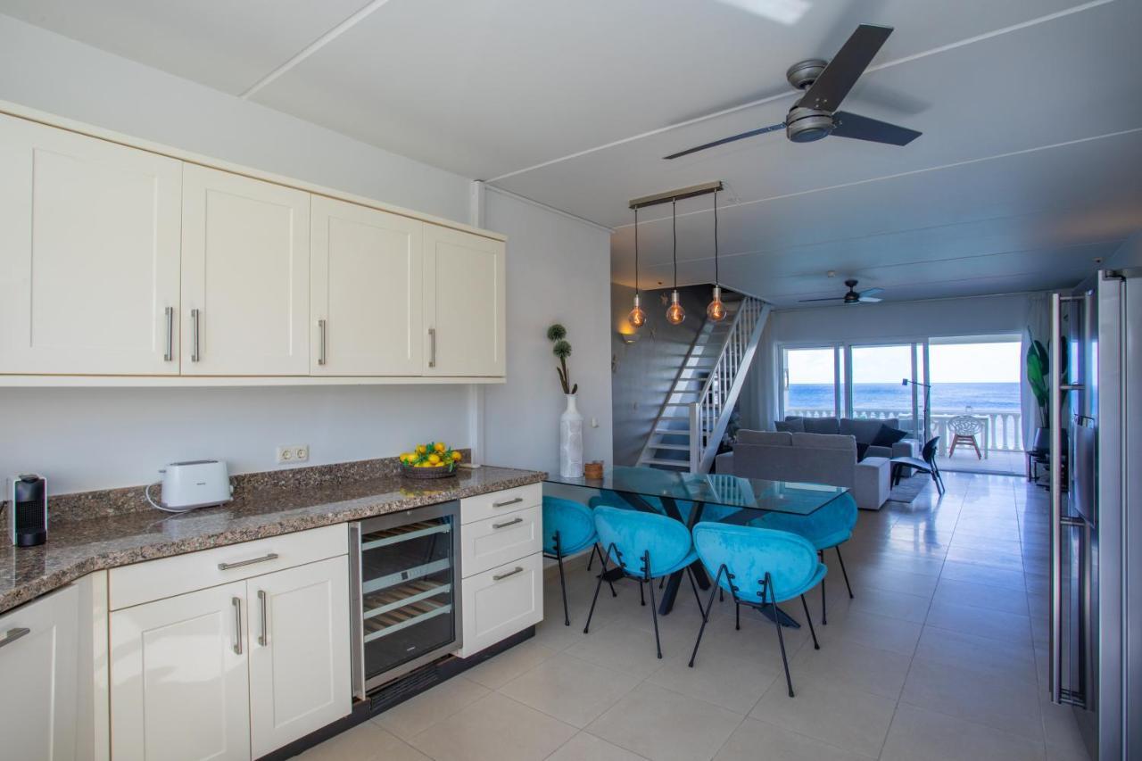 Blue Bay Beach Apartments Bagian luar foto