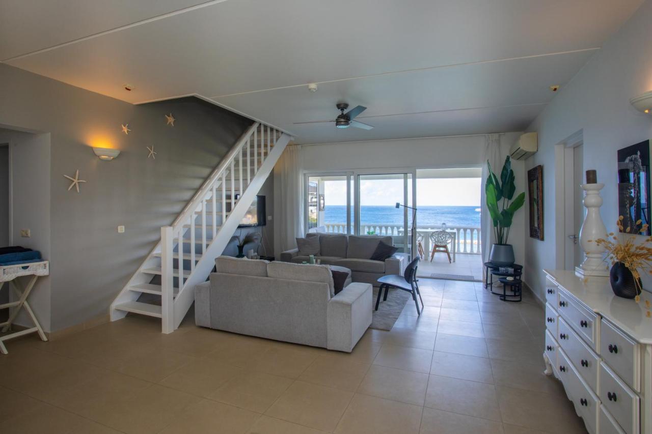 Blue Bay Beach Apartments Bagian luar foto