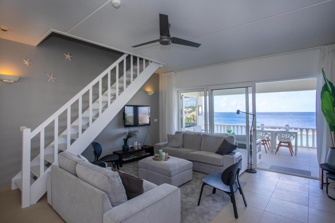 Blue Bay Beach Apartments Bagian luar foto
