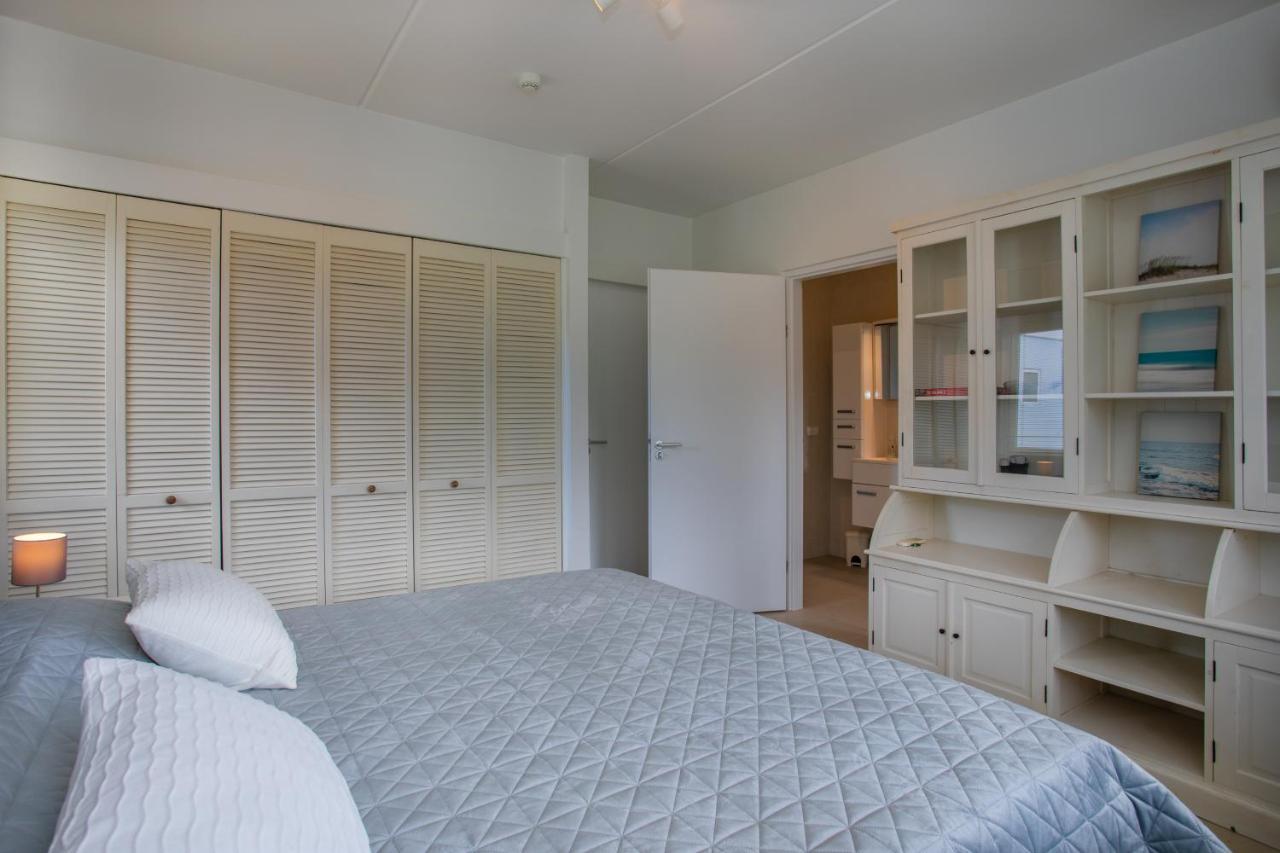 Blue Bay Beach Apartments Bagian luar foto