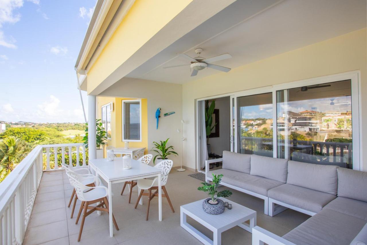 Blue Bay Beach Apartments Bagian luar foto
